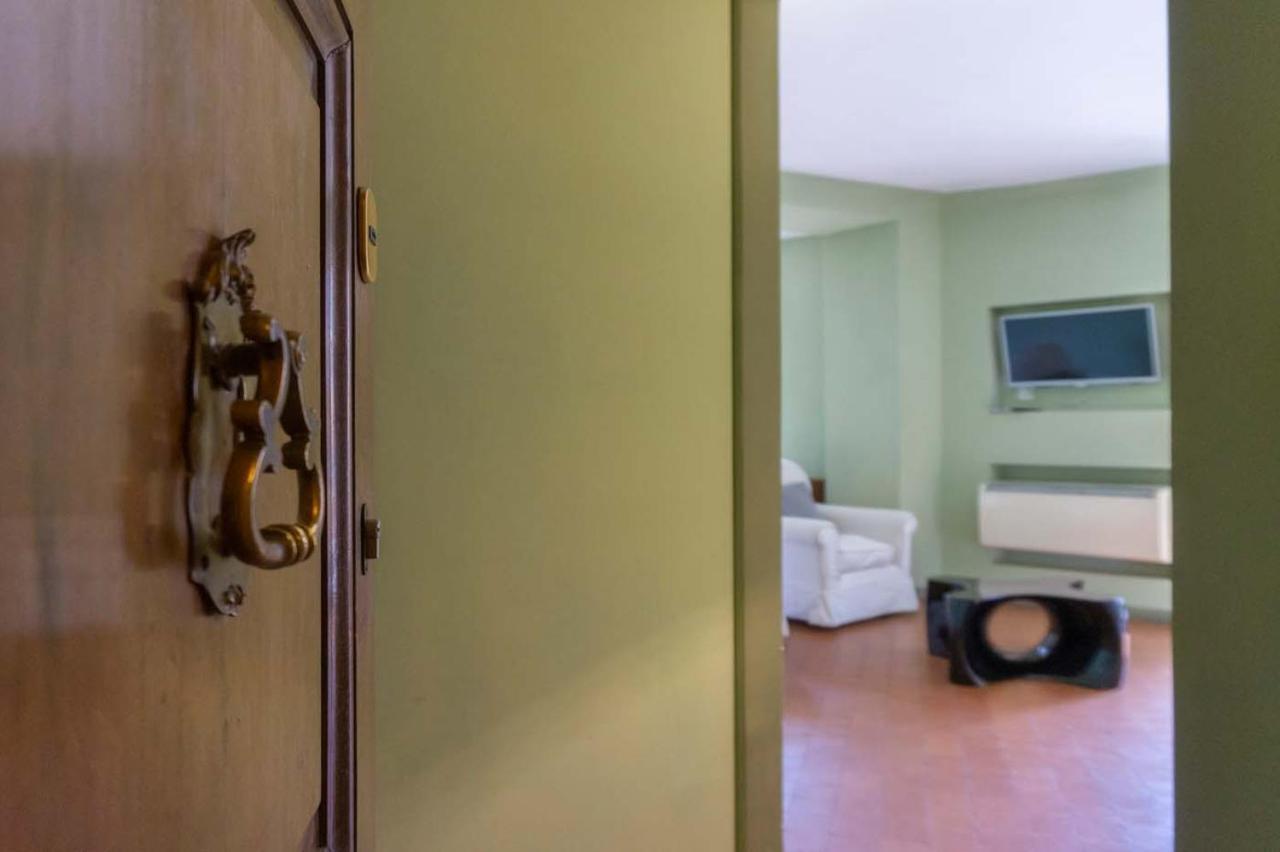 Piazza Venezia Charming & Bright Apartment Rzym Zewnętrze zdjęcie