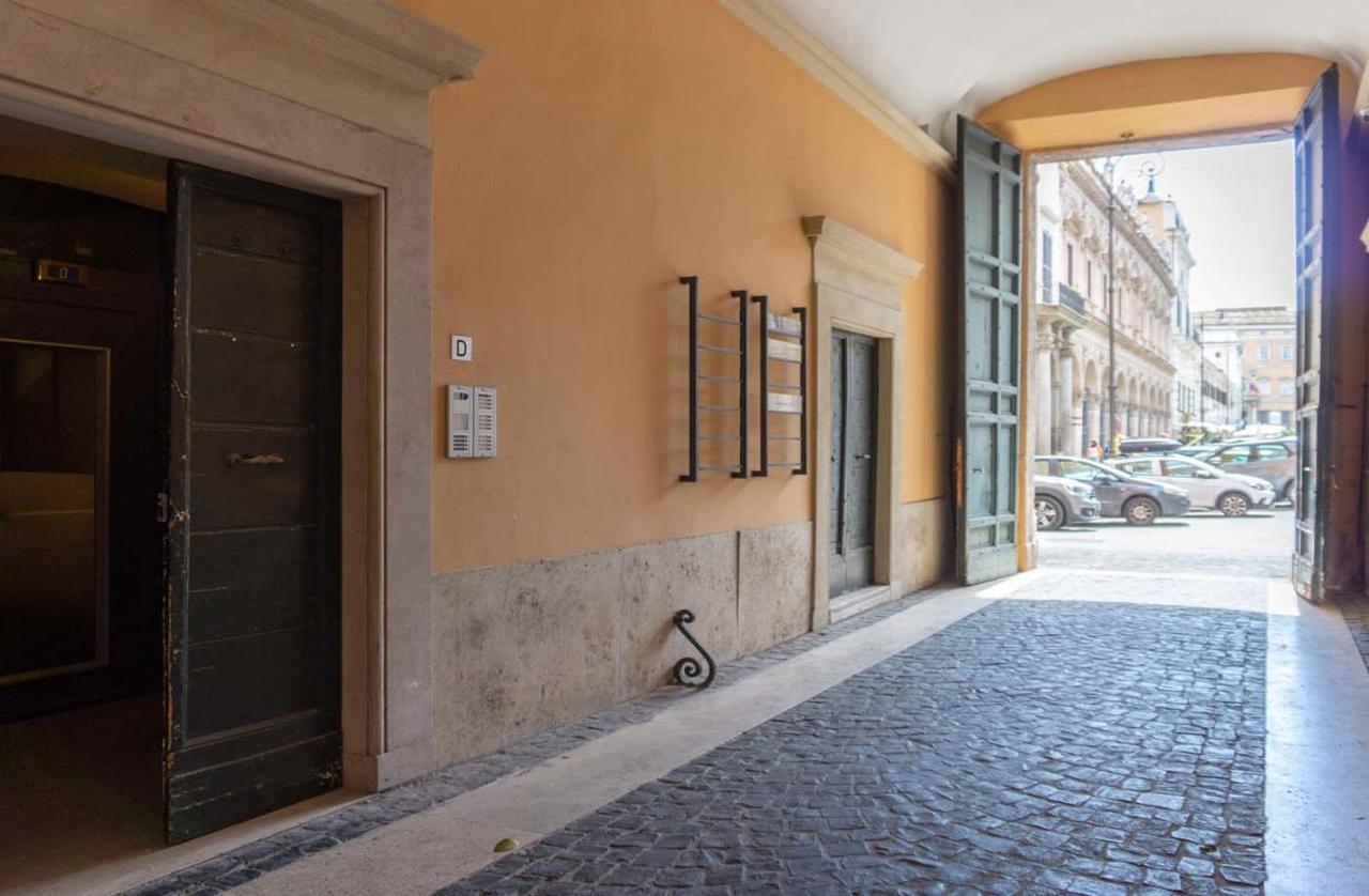 Piazza Venezia Charming & Bright Apartment Rzym Zewnętrze zdjęcie